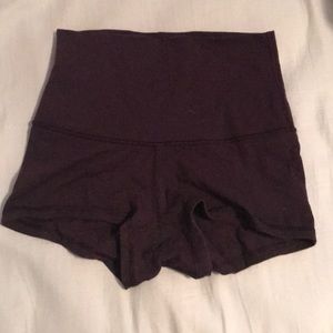 Lulu High Wasted booty shorts